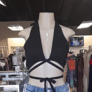 Neck Twist crisscross tie crop top